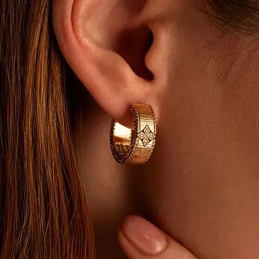 Серьги с бриллиантами из желтого золота 932814Б